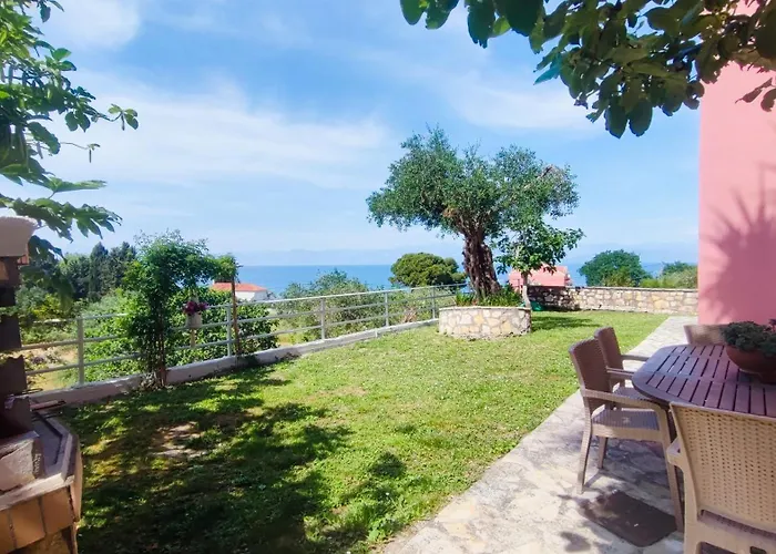 Villa Bambas Resort